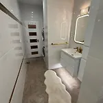 Smart Lux 7 Bajzova - Centrum, Ac 2x Apartmán *