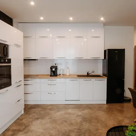 Smart Lux 7 Bajzova - Centrum, Ac 2x * كَشّا