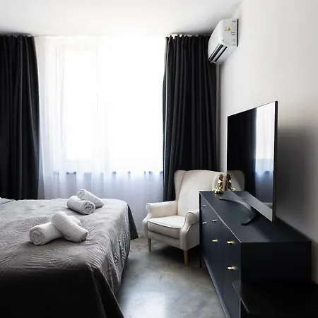 Smart Lux 7 Bajzova - Centrum, Ac 2x 아파트 코시체