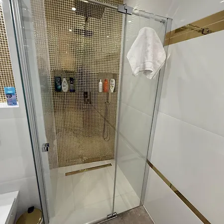 Smart Lux 7 Bajzova - Centrum, Ac 2x 코시체